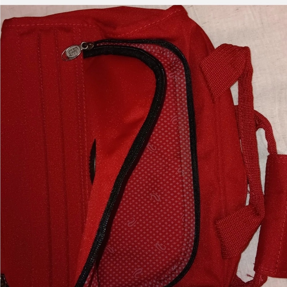 Red Ricardo Beverly Hills toiletry bag - Picture 8 of 10